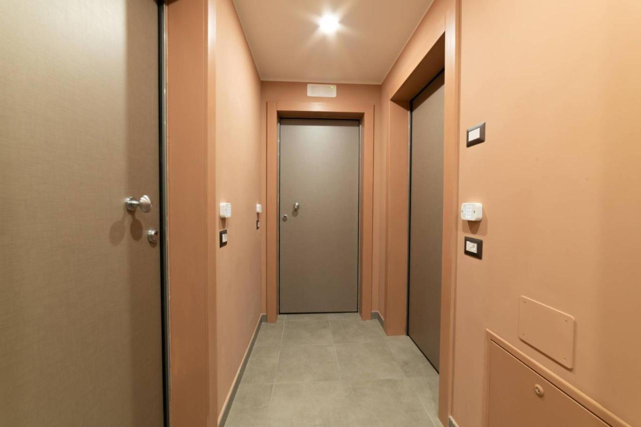 Cityu - Milano 25 Appartamento Trento Centro Con Parcheggio Privato Gratuito מראה חיצוני תמונה
